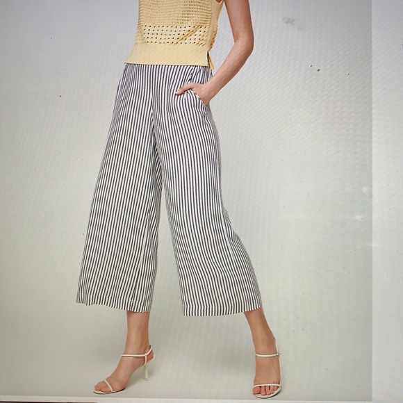 Aritzia Pants - 🎉HP🎉 Aritzia Wilfred Faun Pant